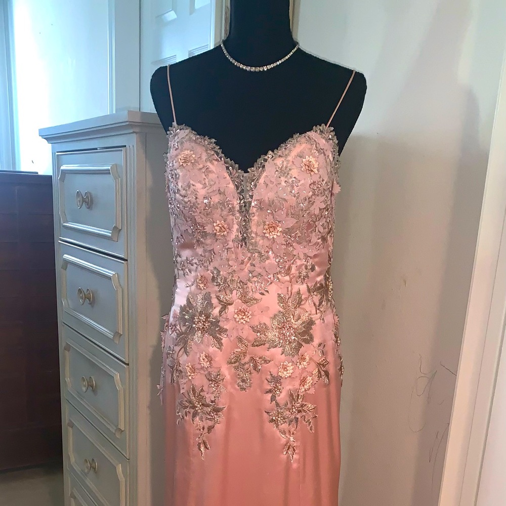 Custom altered Bustiers evening gown, With adjustable straps Only worn once